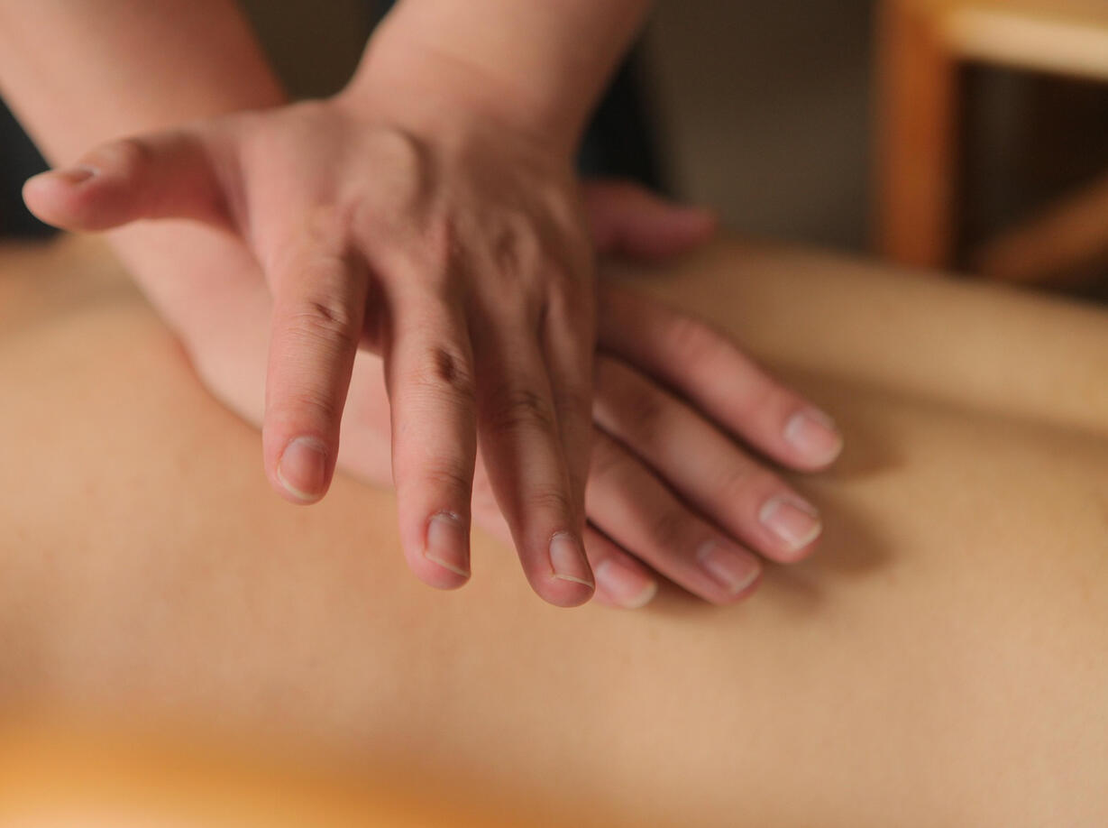 Deep tissue massage in Old street